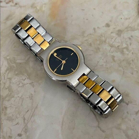 Citizen Quartz Two-Tone Watch 24mm - Picture 5 of 11